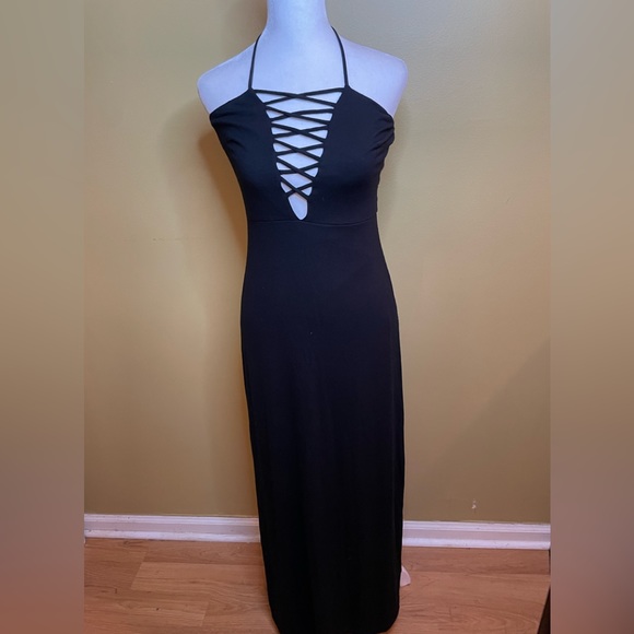 AKIRA Dresses & Skirts - Akira Strapless Black Dress